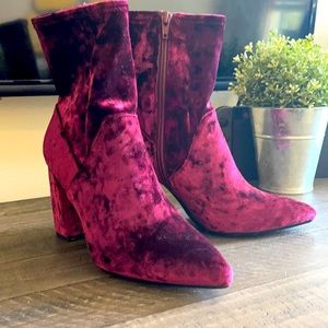 Maroon Aerosoles Velvet Sock Boots - size 7.5